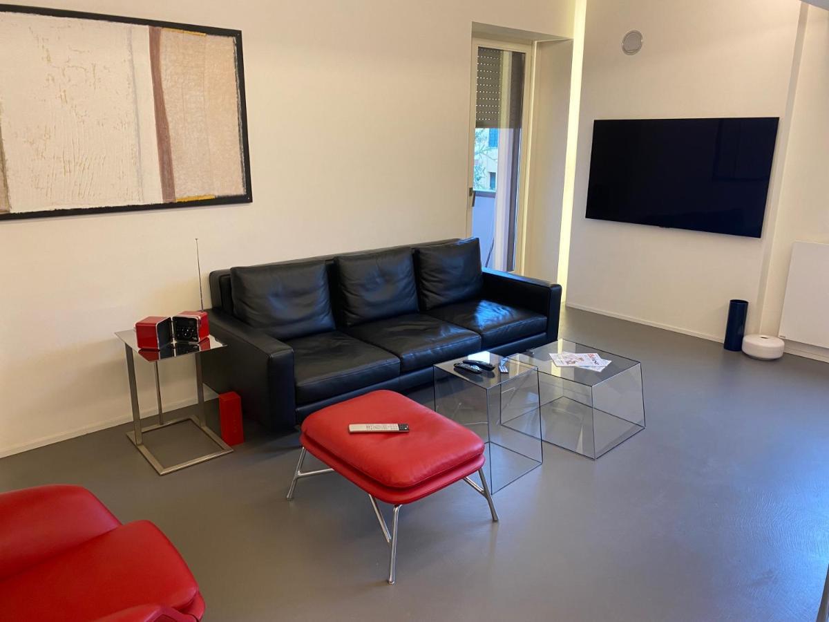 Via Cortirola Luxury Apartment Pesaro Exterior photo