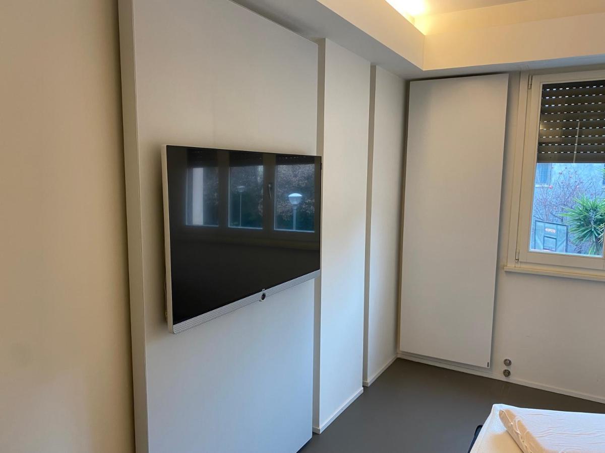 Via Cortirola Luxury Apartment Pesaro Exterior photo